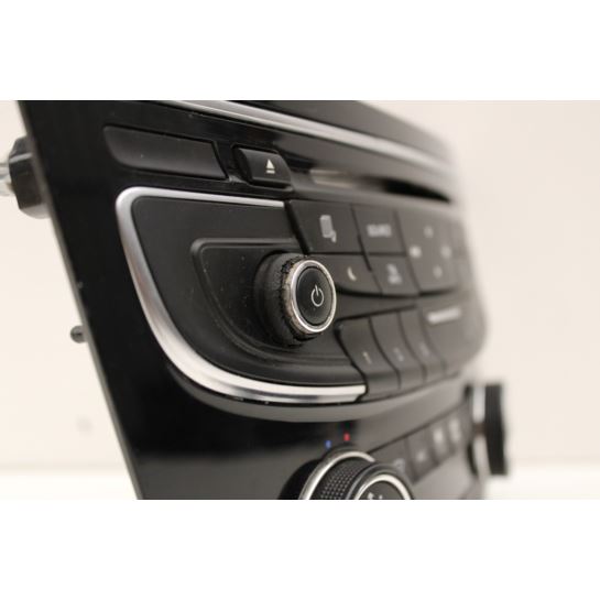 Panel radia klimatyzacji Peugeot 508 9678276480