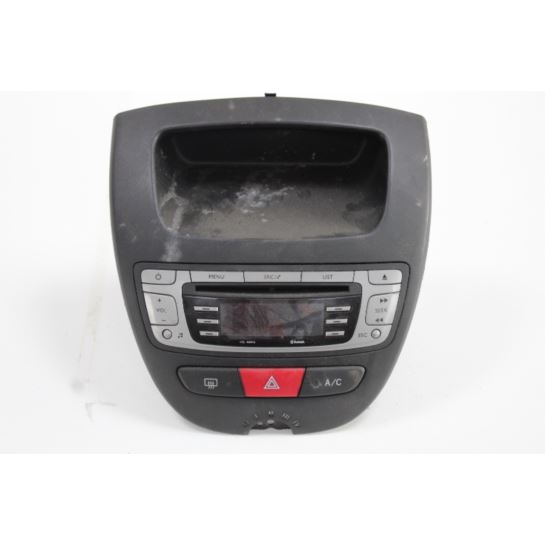 Radio CD z ramką Toyota Aygo 86120-YV010