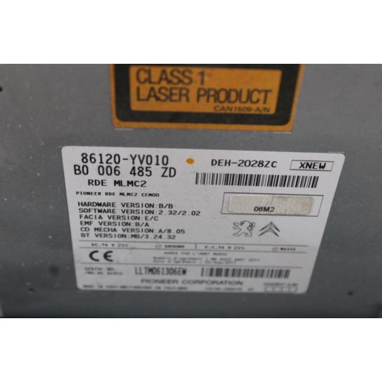 Radio CD z ramką Toyota Aygo 86120-YV010