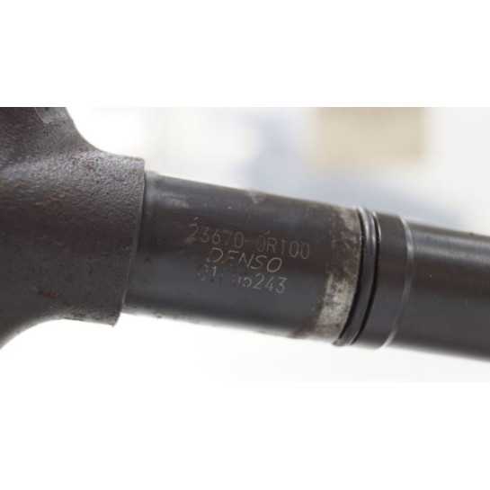 Wtrysk paliwa 23670-0R100 Toyota AVENSIS T27 2.0 D