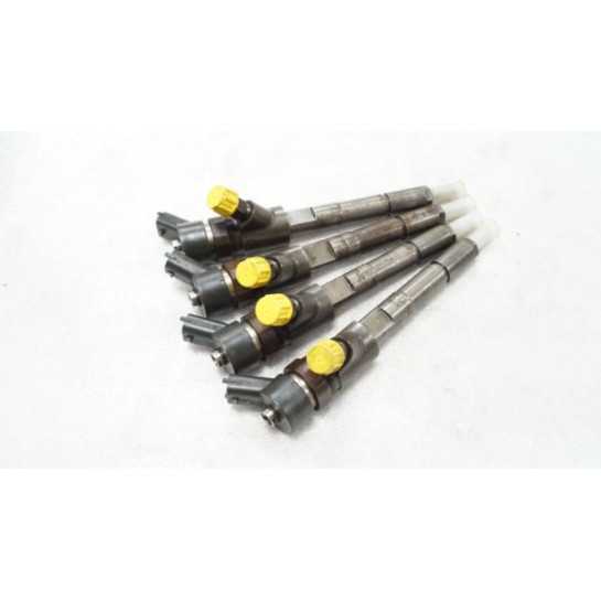 Wtryskiwacz wtrysk Toyota 1.4 D4D 0445110227