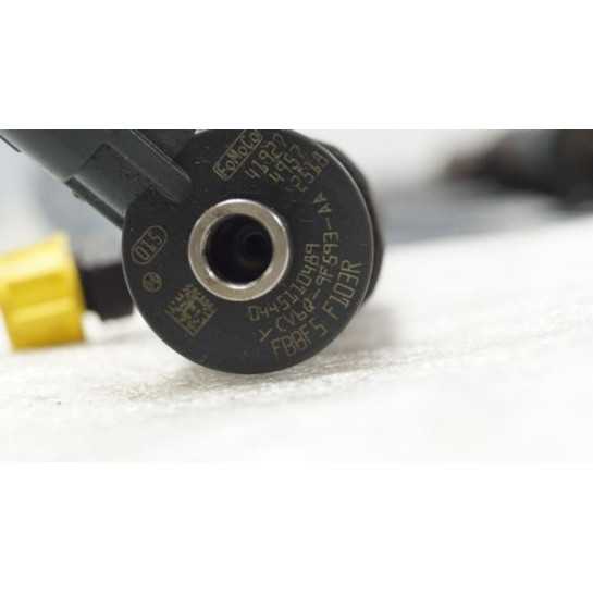 Wtryskiwacz wtrysk Ford 1.5 TDCI 0445110489