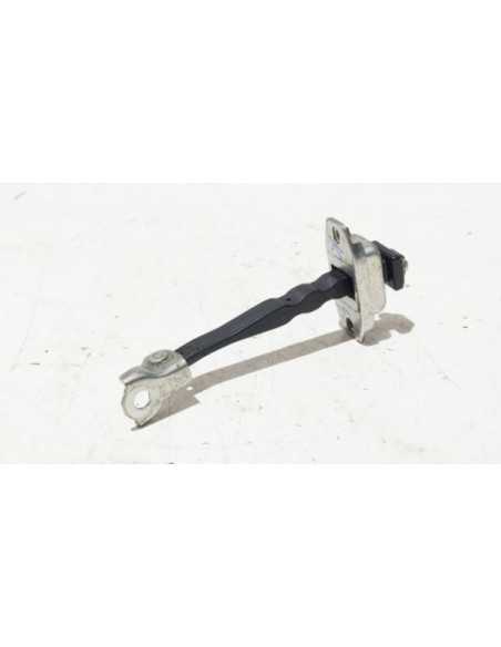 Ogranicznik drzwi przednich Nissan MICRA K14