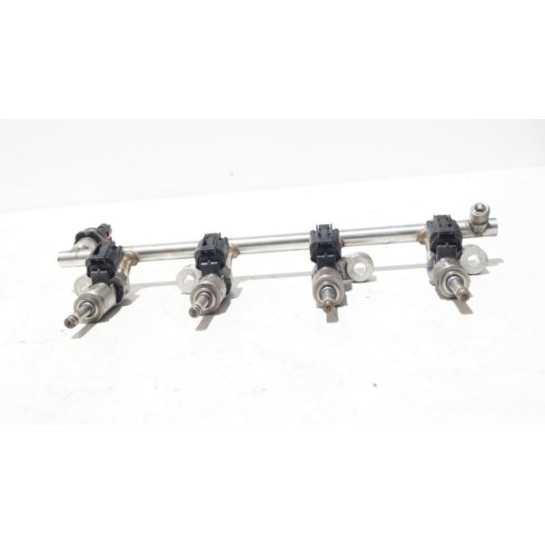 Wtryskiwacze listwa Mazda 2.0B P50113250