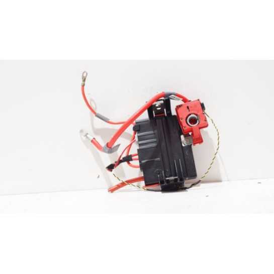 Moduł akumulatora klema plusowa BMW E88 V46936655