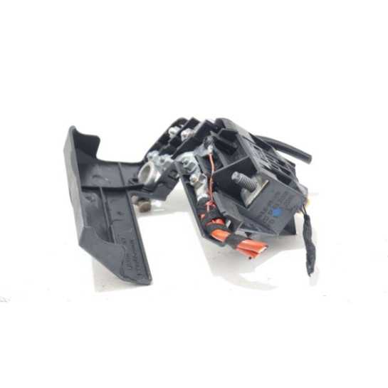 Klema plusowa plus AUDI A5 8T KB8J4590